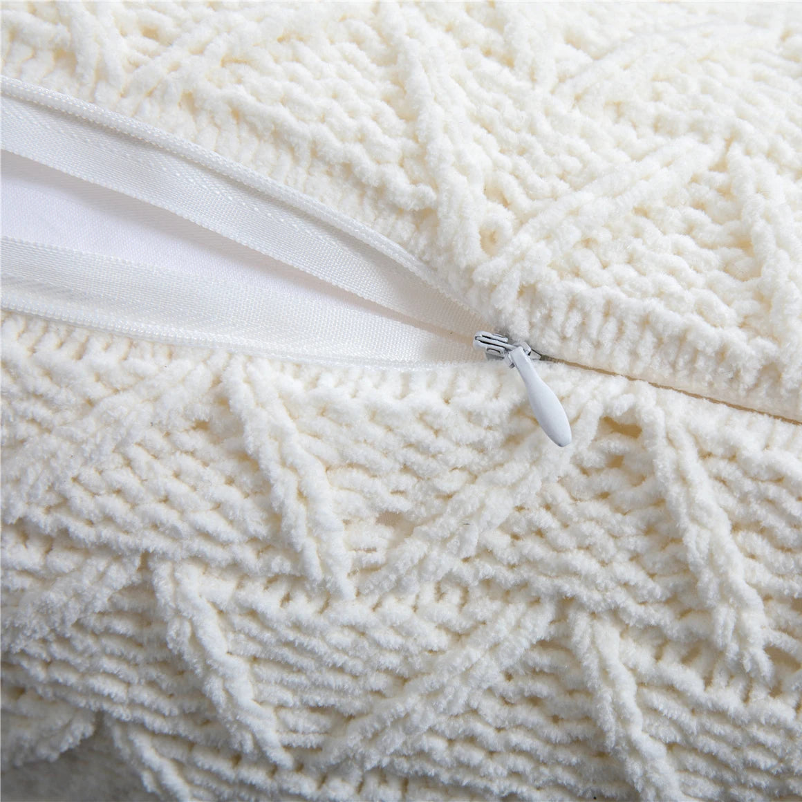 Coussin au crochet de style nordique en chenille