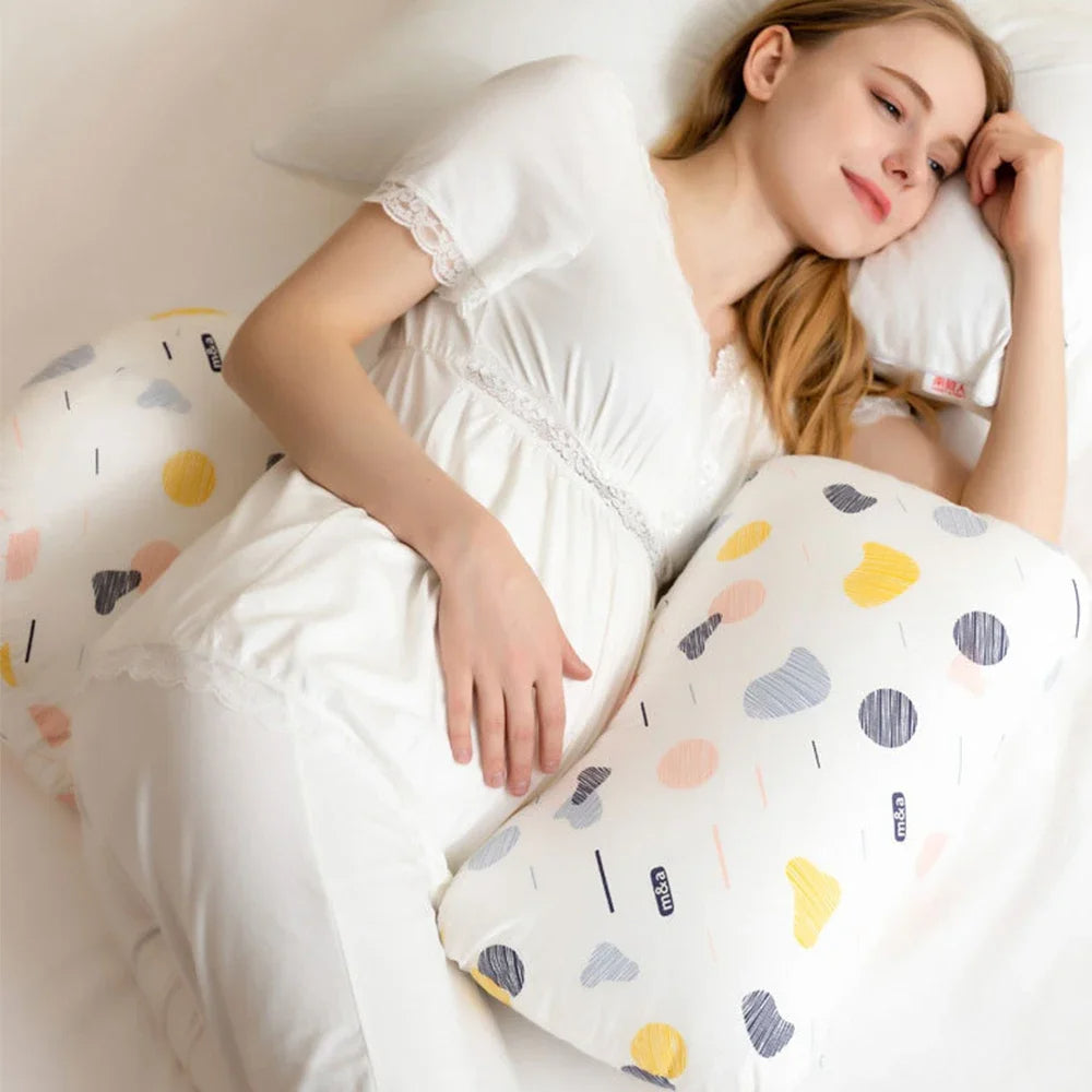 Coussin de grossesse pour dormir avec des motifs